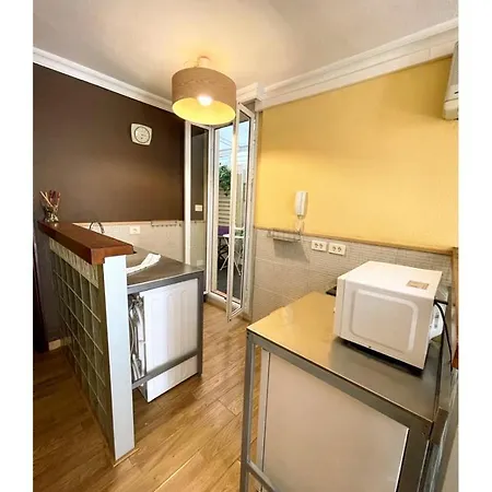 Dream Teatro Apartment *